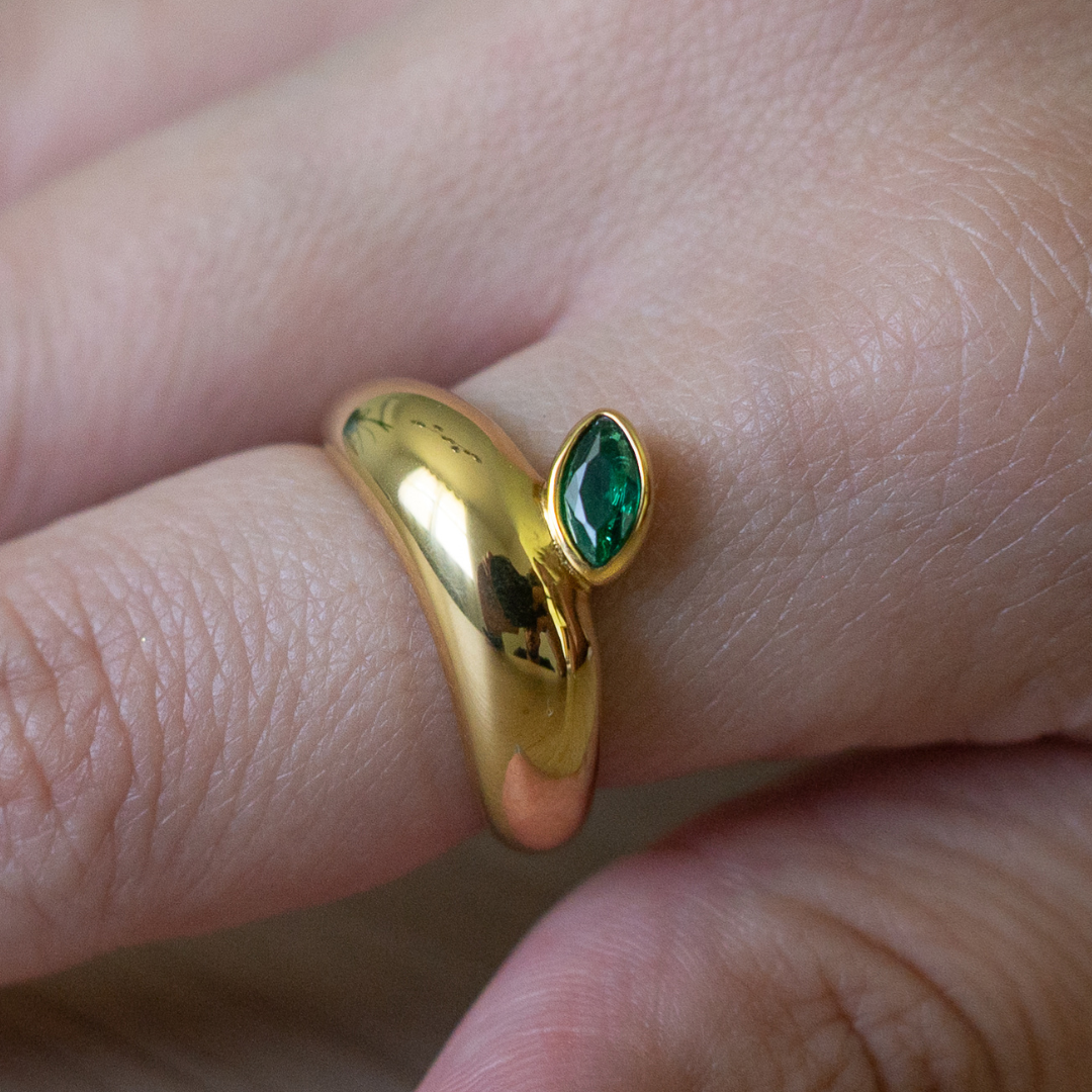 Re: start ⟡ Emerald Leaf Ring