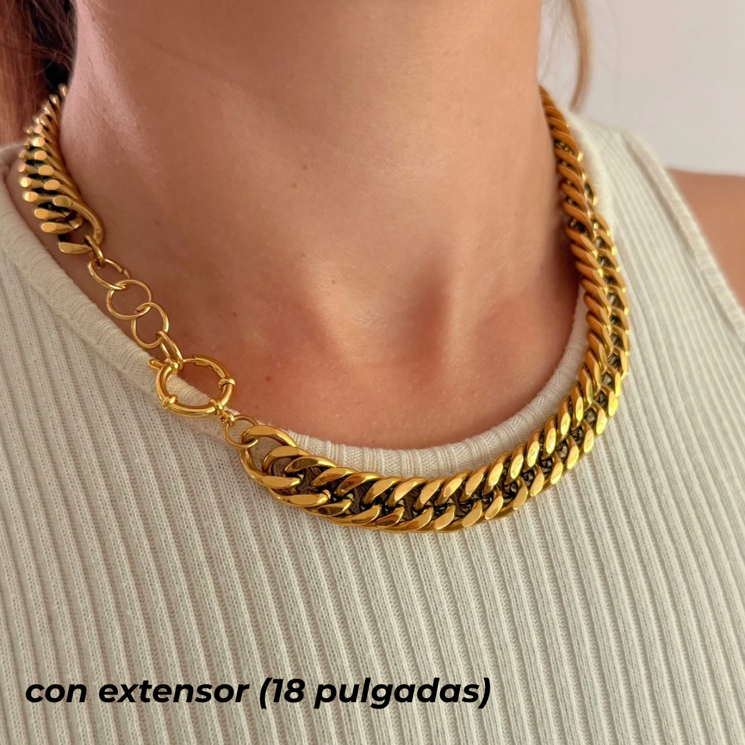 Superpoder ⟡ Chunky Cuban Chain Necklace