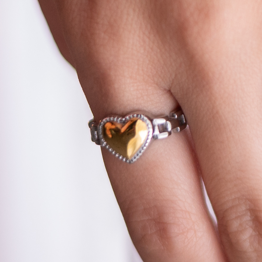 Me Elijo ⟡ Two-Tone Heart Ring