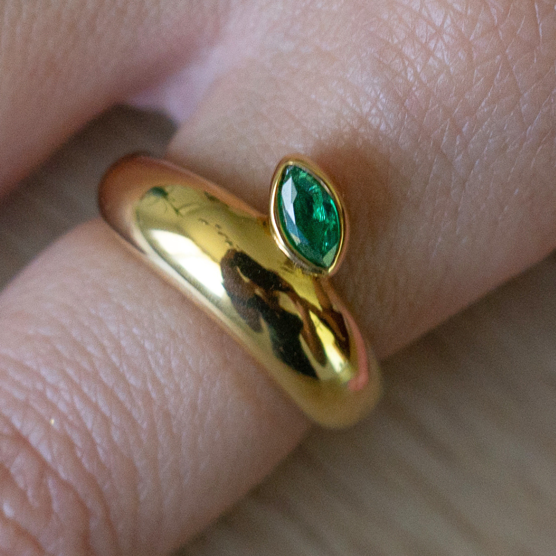 Re: start ⟡ Emerald Leaf Ring