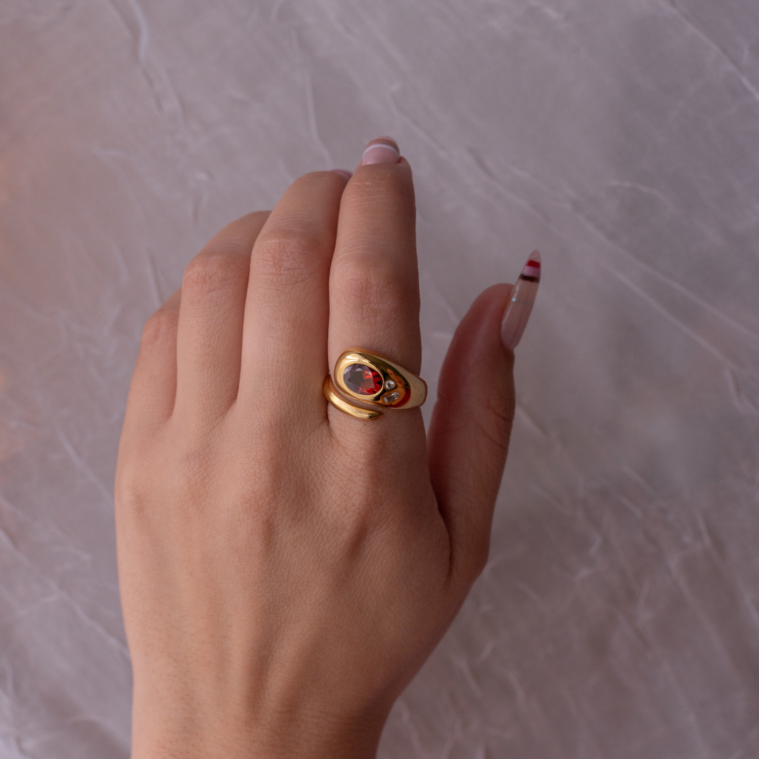 Valor ⟡ Red Bold Ring