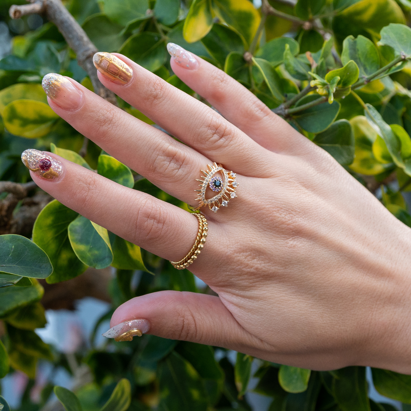 Resoluciones ⟡ Eye Rhinestones Ring